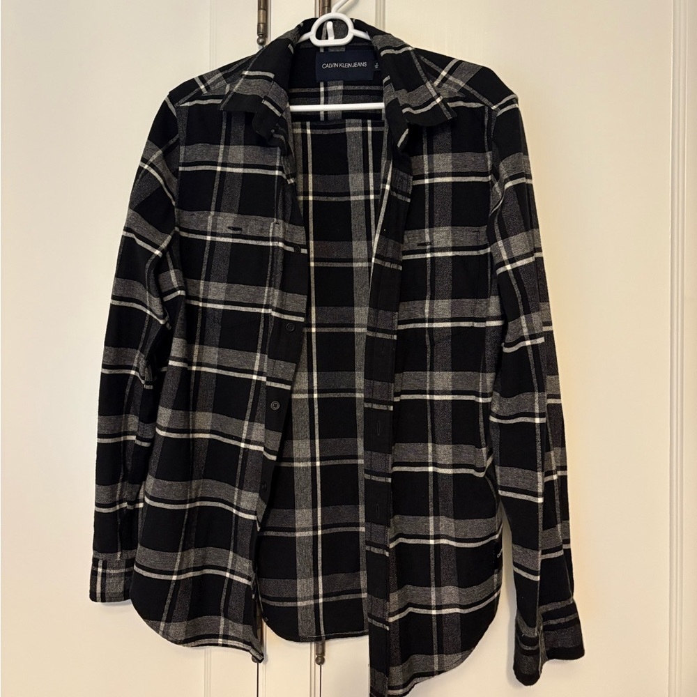 Calvin Klein Jeans Black and White Casual Button Down Shirt amazing quality